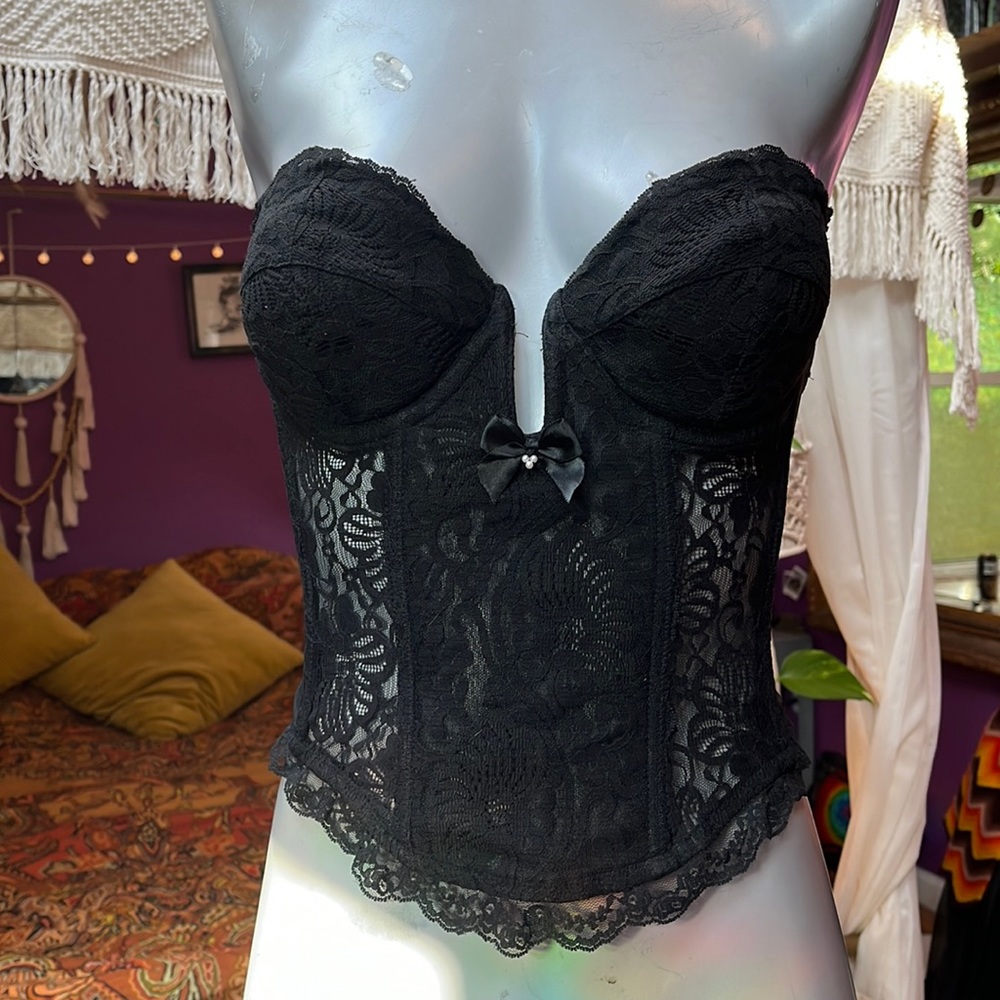 Gothic Vintage Black Lace Deep V Corset Bustier